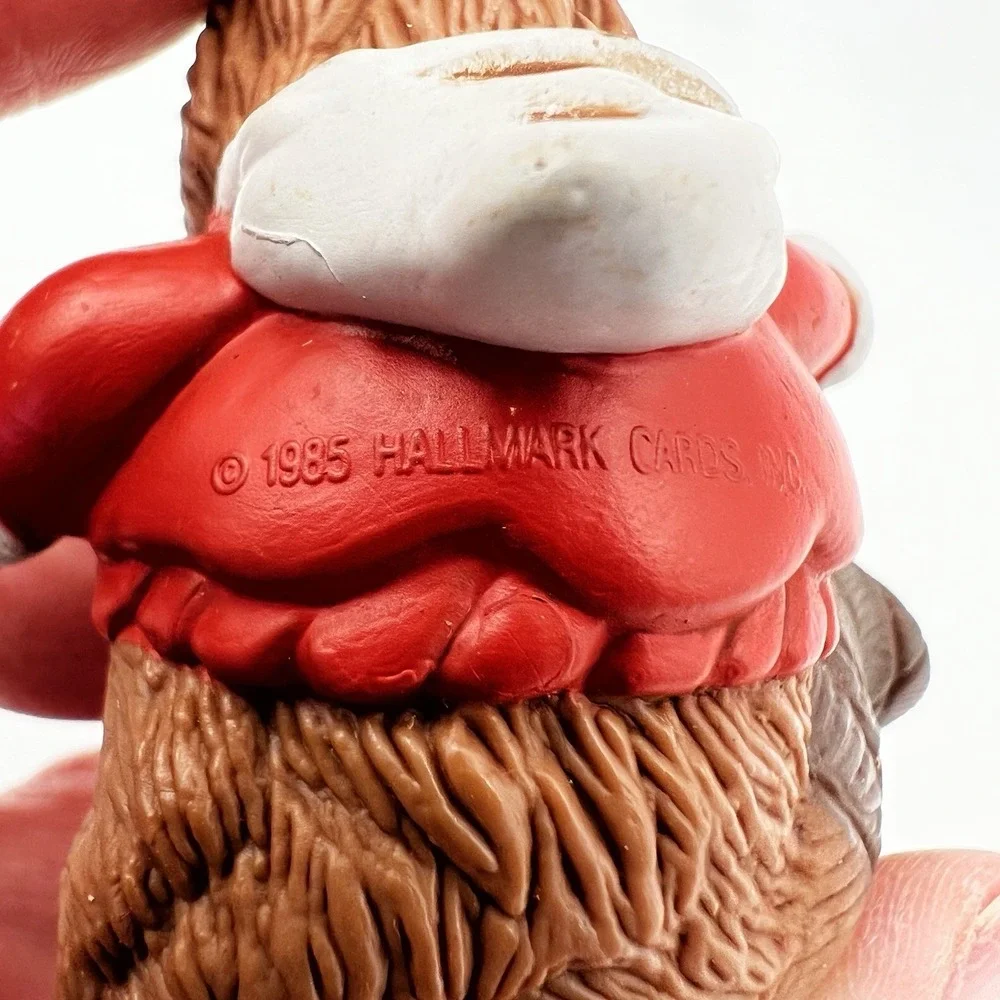 Vintage 1985 Hallmark Keepsake Christmas Ornament Soccer Beaver‎